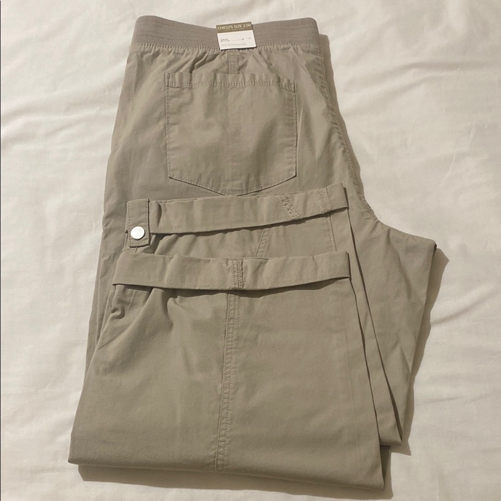 Chico's Tan Capris Relaxed Fit